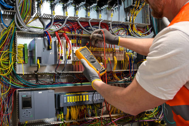 Best Licensed Electrician  in Douglas, AL